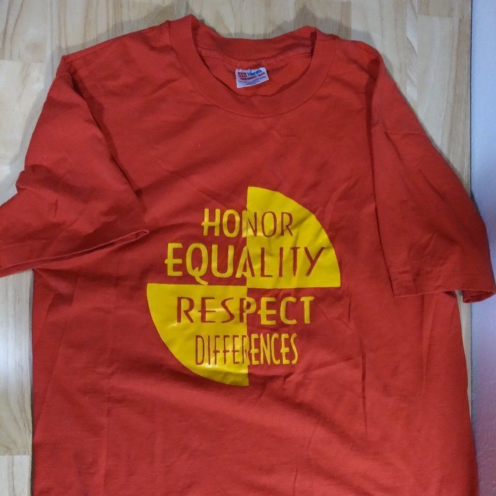 Vintage 90s Honor Equality Respect Differences Logo T-Shirt